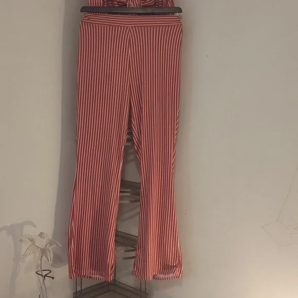 1950's Pinup Two Piece Set Size Large - Picture 2 of 6